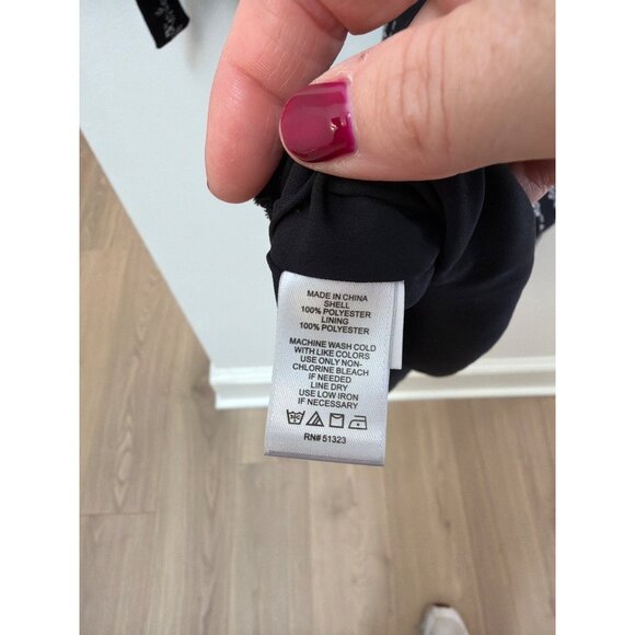 CeCe Black & White Floral Stripe V-Neck Long Sleeve Belted Dress Size 10 Polyest - Picture 6 of 6